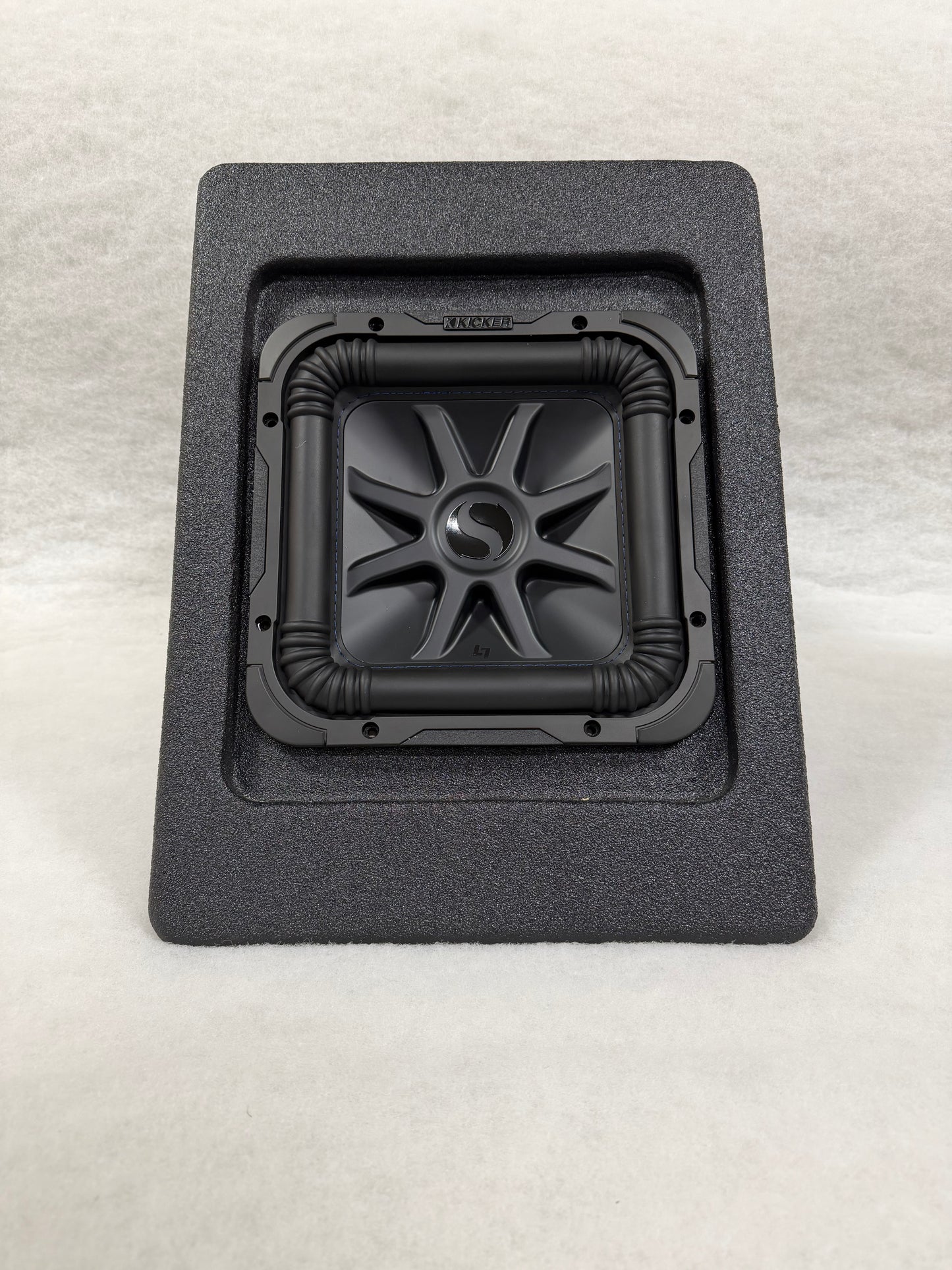 1 ohm Kicker L7S10 Slingshot Enclosure