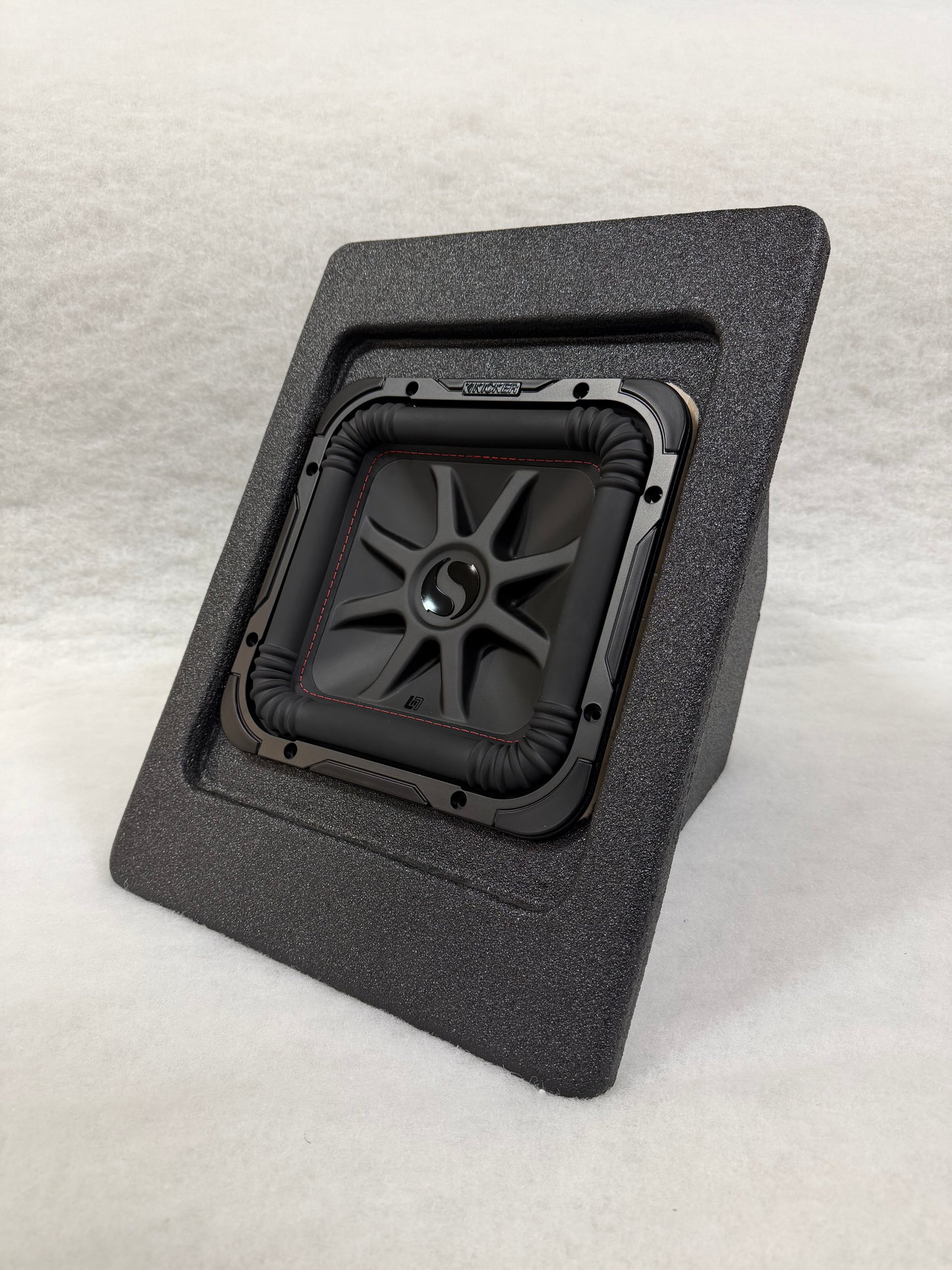 1 Ohm Kicker 10" L7R10 Slingshot Enclosure