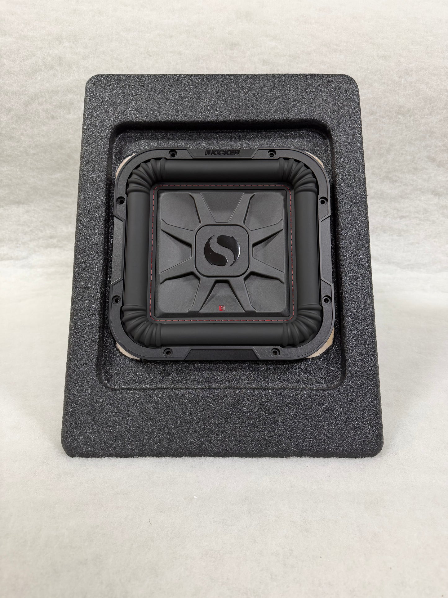 2 Ohm Kicker L7T10 Slingshot Enclosure
